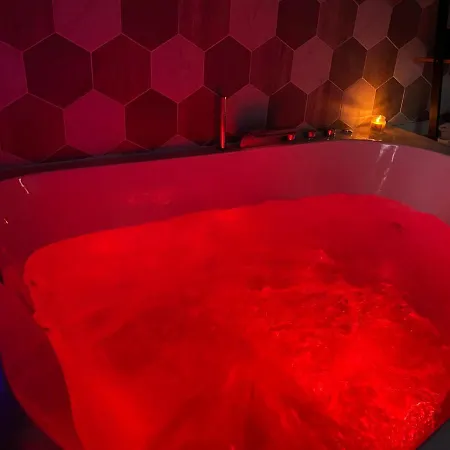 Le Petit Nous- Cosy Avec Jacuzzi En Anjou Semesterbostad Le Mesnil-en-Vallée